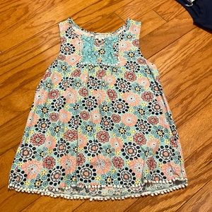 Flower patterned tank top